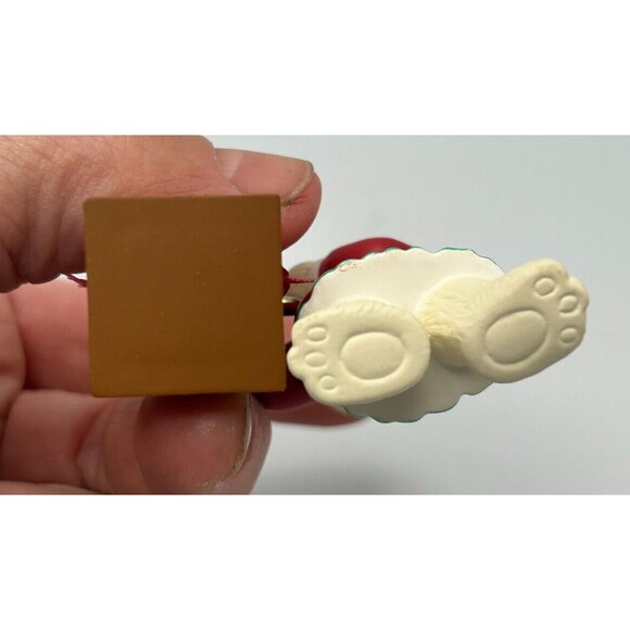 VINTAGE 1994 Hallmark Keepsake Ornament- Most Outstanding Mom/Mother- Teddy Bear - Picture 9 of 12